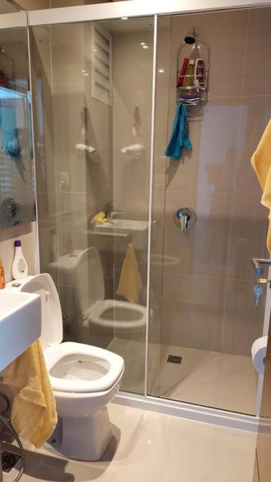 شقة Hermoso Conjunto Residencial Con Piscina أسونسيون المظهر الخارجي الصورة